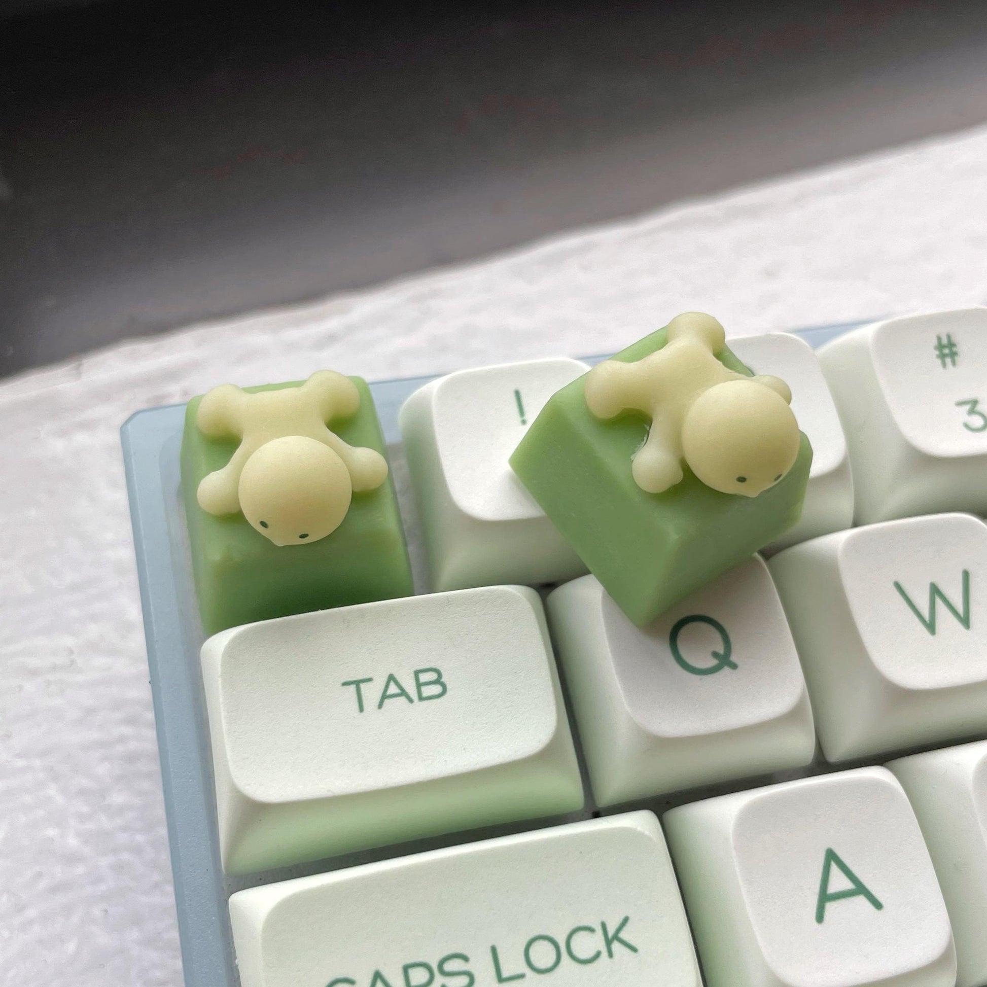 Smiski Artisan Keycap | Mechanical Keyboard Cherry MX compatible