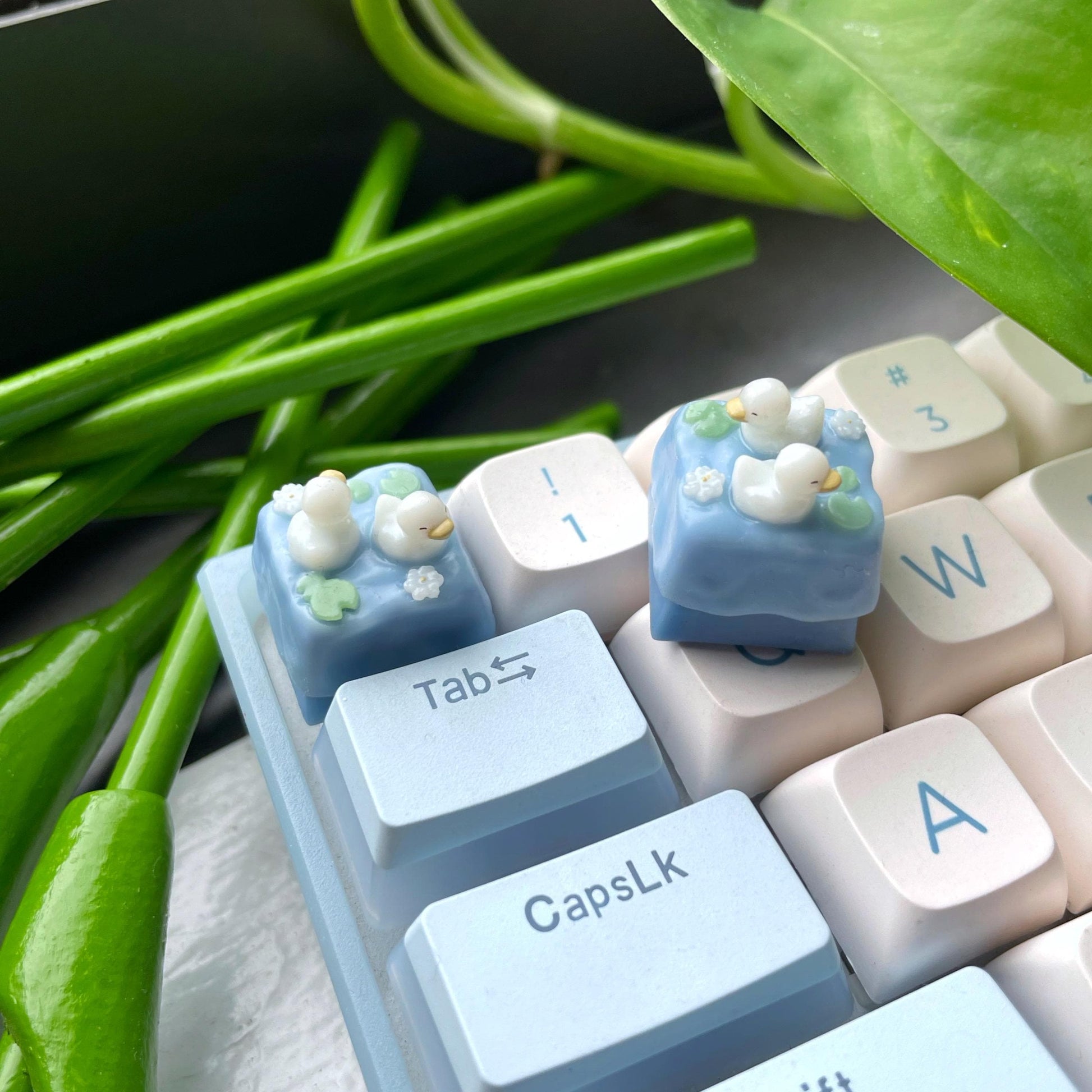 Duck pond Artisan Keycap | Mechanical Keyboard Cherry MX compatible