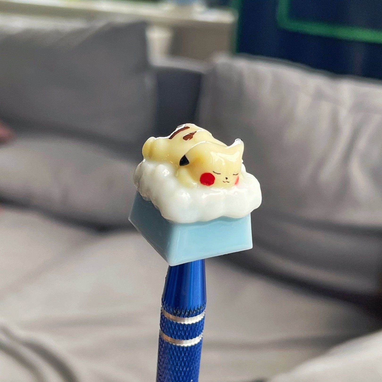 Pikachu Artisan Keycap | Mechanical Keyboard Cherry MX compatible