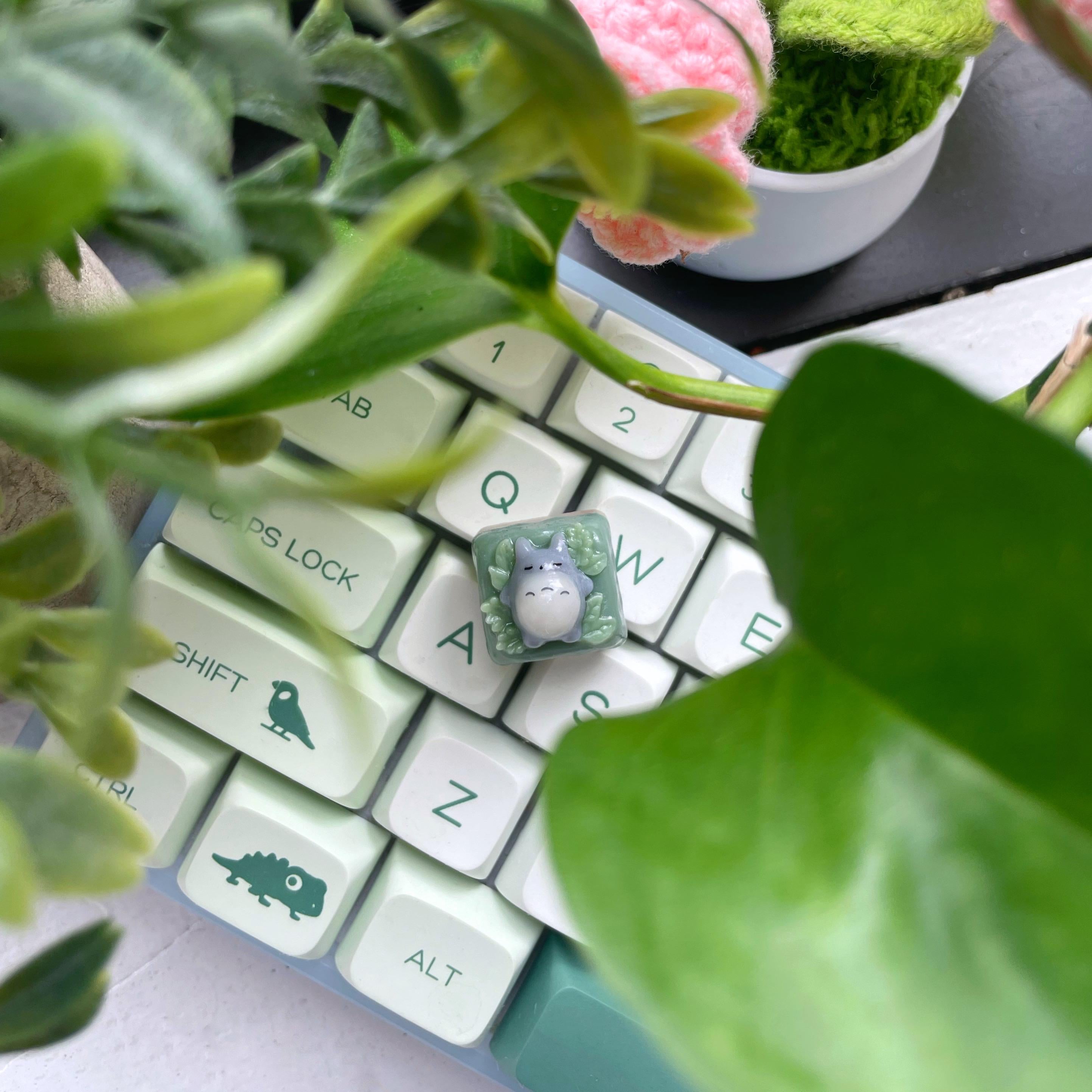 Totoro Keycap | Handmade Artisan Keycap | Mechanical Keyboard Cherry MX compatible