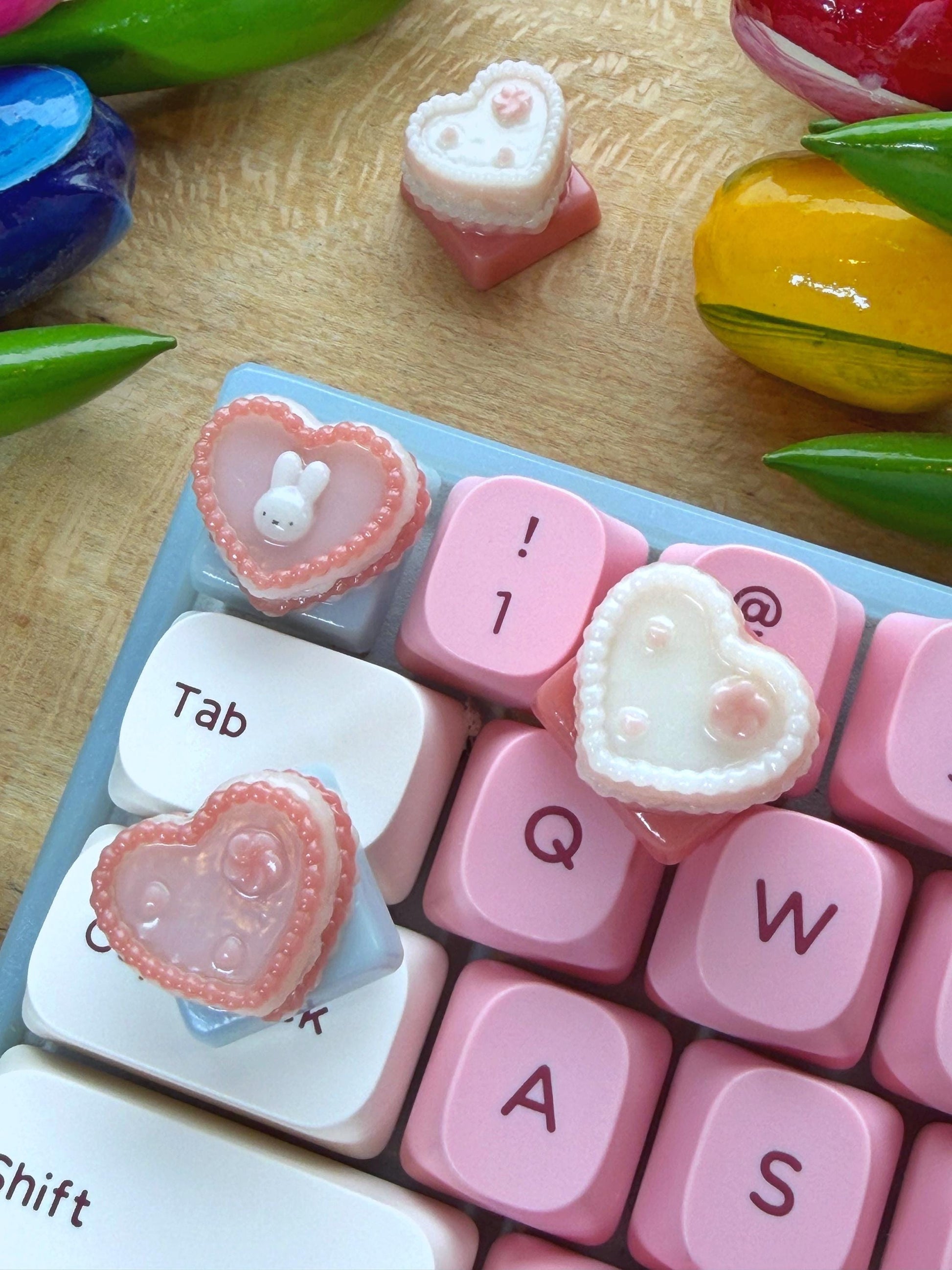 Vintage Heart Cake Artisan Keycap | Mechanical Keyboard Cherry MX compatible | Valentines Day Launch